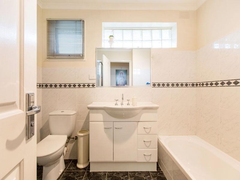 18 Pankina Court, Dingley Village VIC 3172