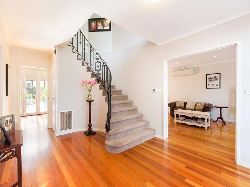 58 Golfwood Close, Dingley Village VIC 3172