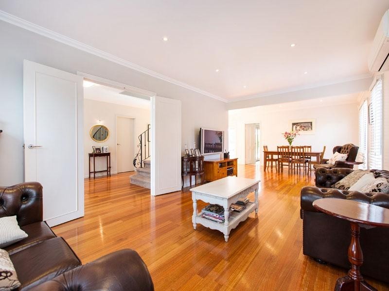 58 Golfwood Close, Dingley Village VIC 3172