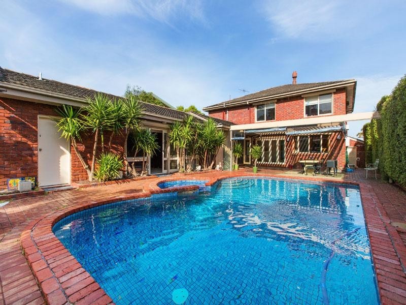 58 Golfwood Close, Dingley Village VIC 3172