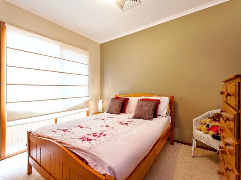 15 Mussert Avenue, Dingley Village VIC 3172