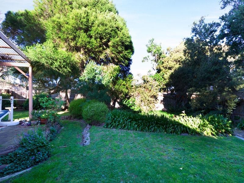 3 Snead Court, Dingley Village VIC 3172