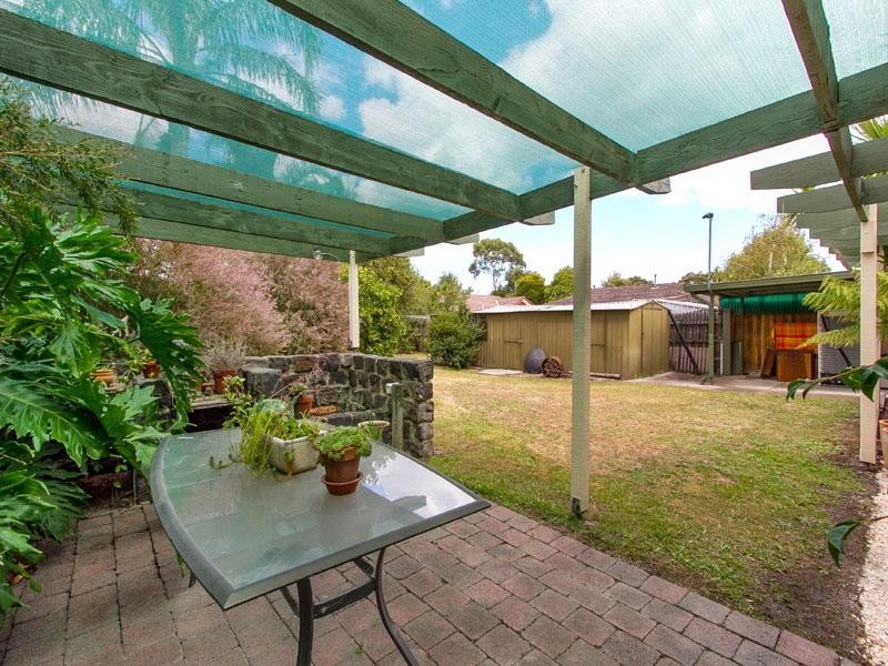 2 Twofold Close, Dingley Village VIC 3172
