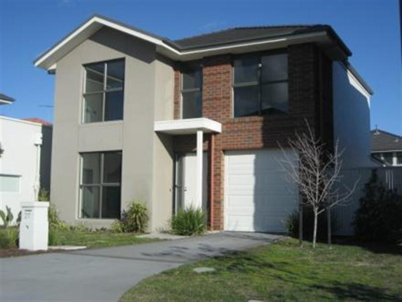 27 Inverness Place, Heatherton VIC 3202