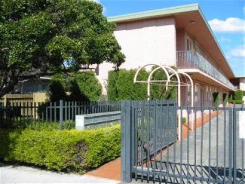 19/49 Clarence Street, Elsternwick VIC 3185