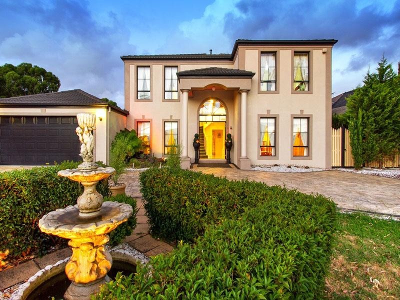 3 Caruana Drive, Dingley Village VIC 3172