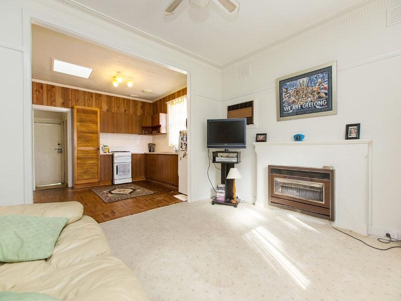 56 Keith Avenue, Edithvale VIC 3196