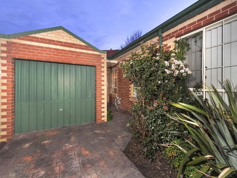 4/6 Argus Street, Cheltenham VIC 3192