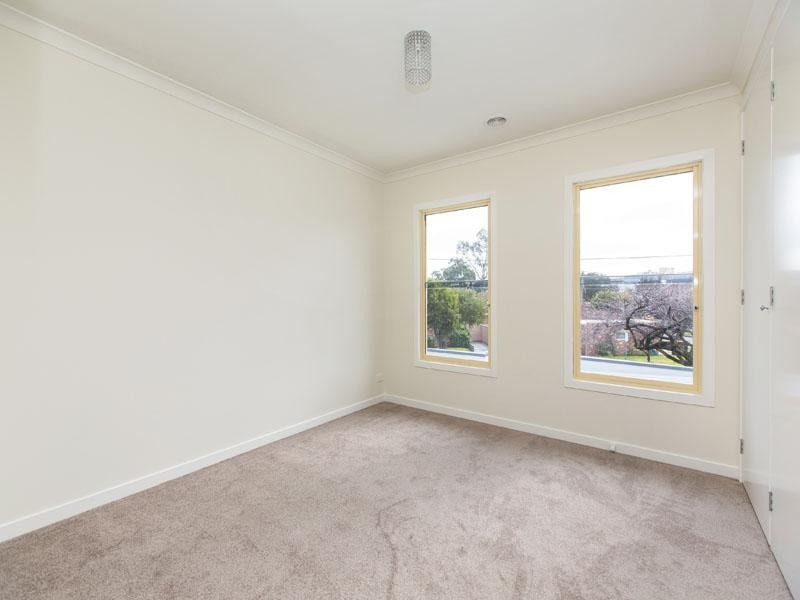 8A Sinclair Street, Cheltenham VIC 3192