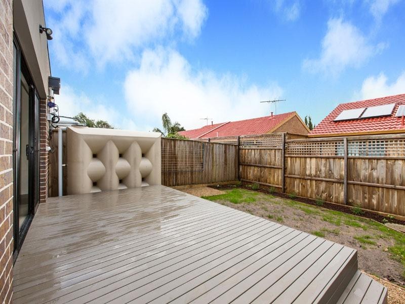 8A Sinclair Street, Cheltenham VIC 3192