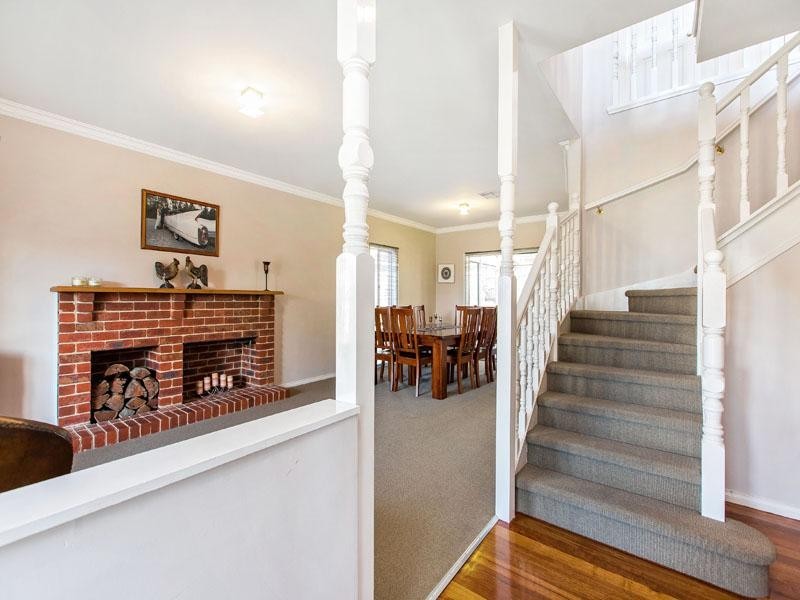 12 Blythe Court, Dingley Village VIC 3172