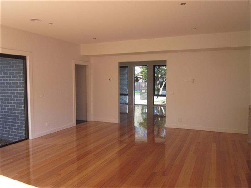 21 Camelia Grove, Cheltenham VIC 3192