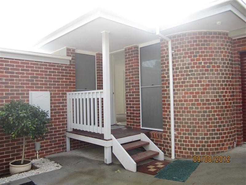 13A Kendall Street, Hampton VIC 3188