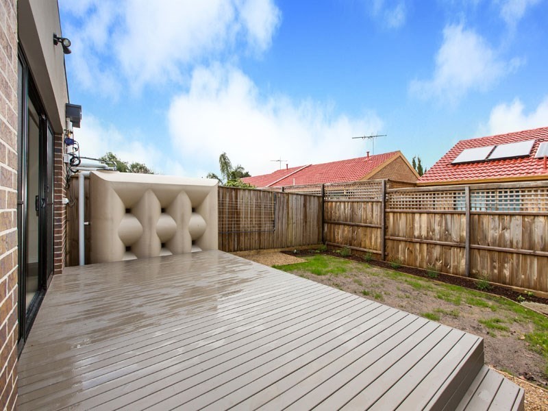 8A Sinclair Street, Cheltenham VIC 3192