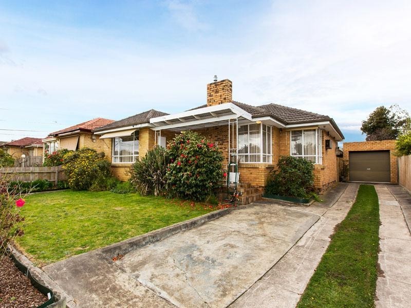 28 Rosewarne Avenue, Cheltenham VIC 3192