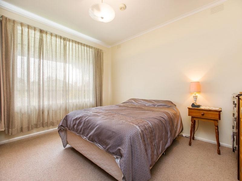 28 Rosewarne Avenue, Cheltenham VIC 3192