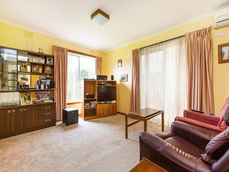 28 Rosewarne Avenue, Cheltenham VIC 3192