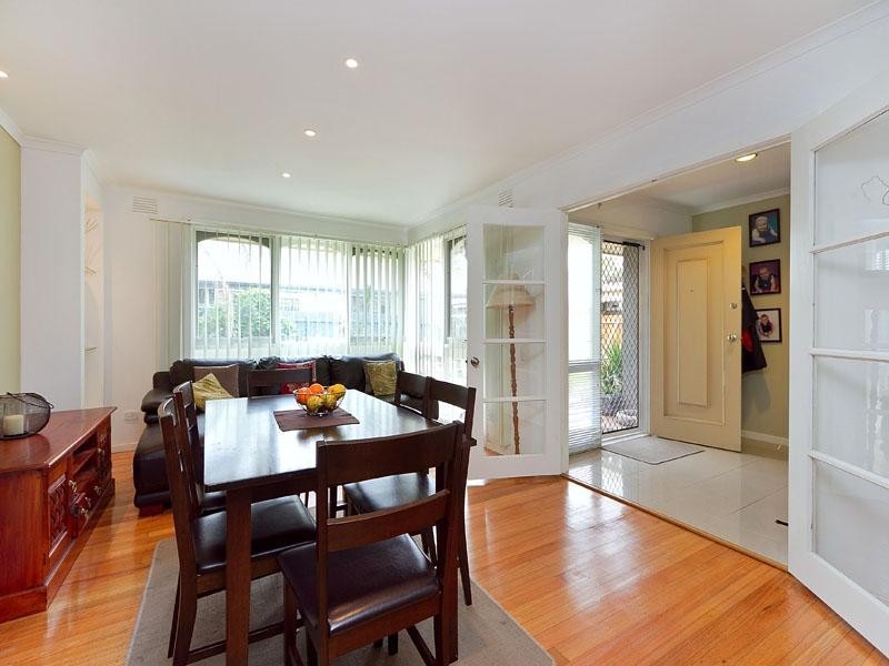 25 Timms Crescent, Dingley Village VIC 3172