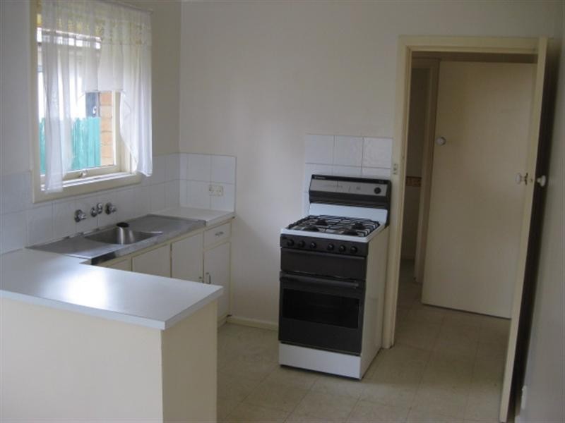 1/41-43 Kingston Road, Cheltenham VIC 3192