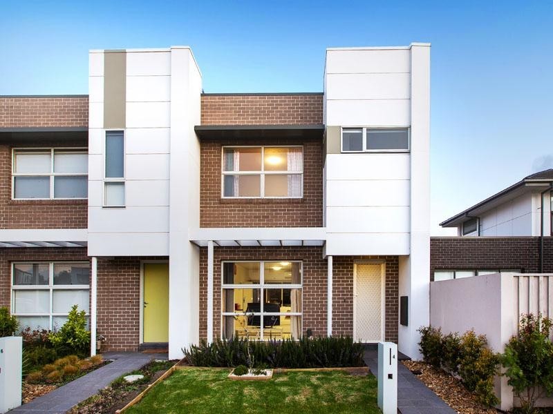 4 Jubilee Boulevard, Waterways VIC 3195