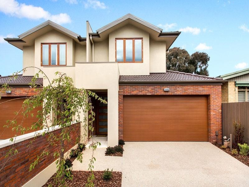 8A Acacia Avenue, Mentone VIC 3194