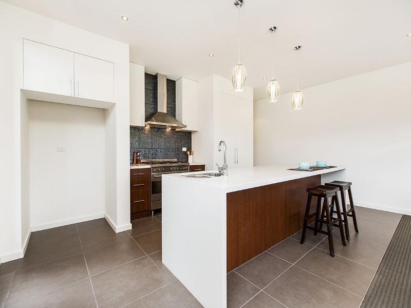 8A Acacia Avenue, Mentone VIC 3194