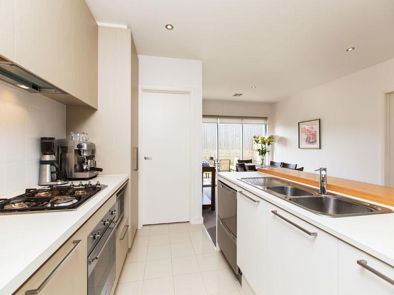 46 Dresden Drive, Waterways VIC 3195