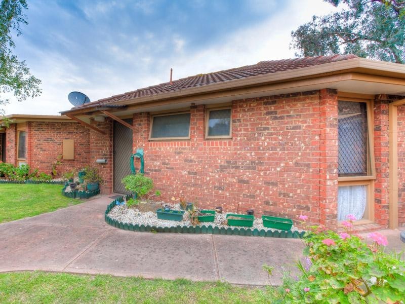 9/10A Byng Avenue, Heatherton VIC 3202