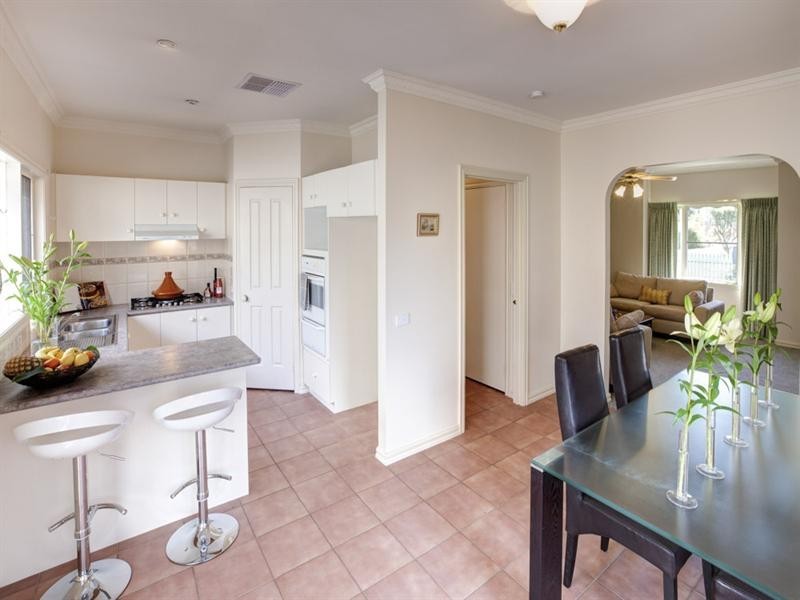 18B Argus Street, Cheltenham VIC 3192
