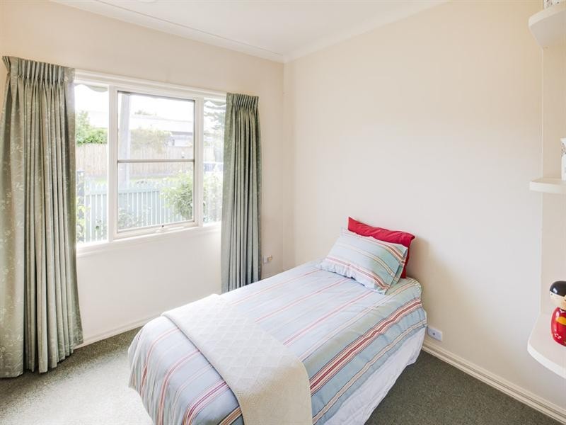 18B Argus Street, Cheltenham VIC 3192
