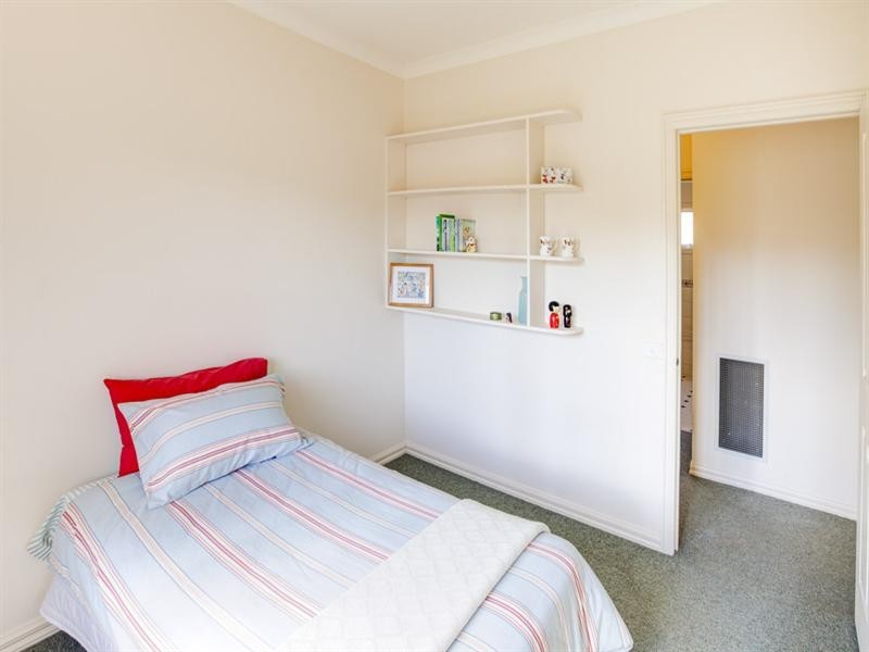 18B Argus Street, Cheltenham VIC 3192