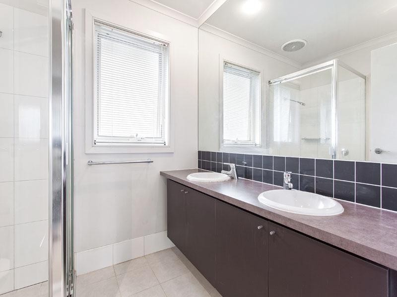 4 Augusta Square, Heatherton VIC 3202