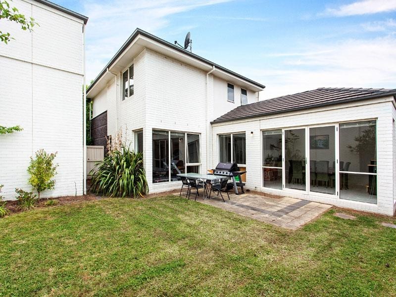 4 Augusta Square, Heatherton VIC 3202