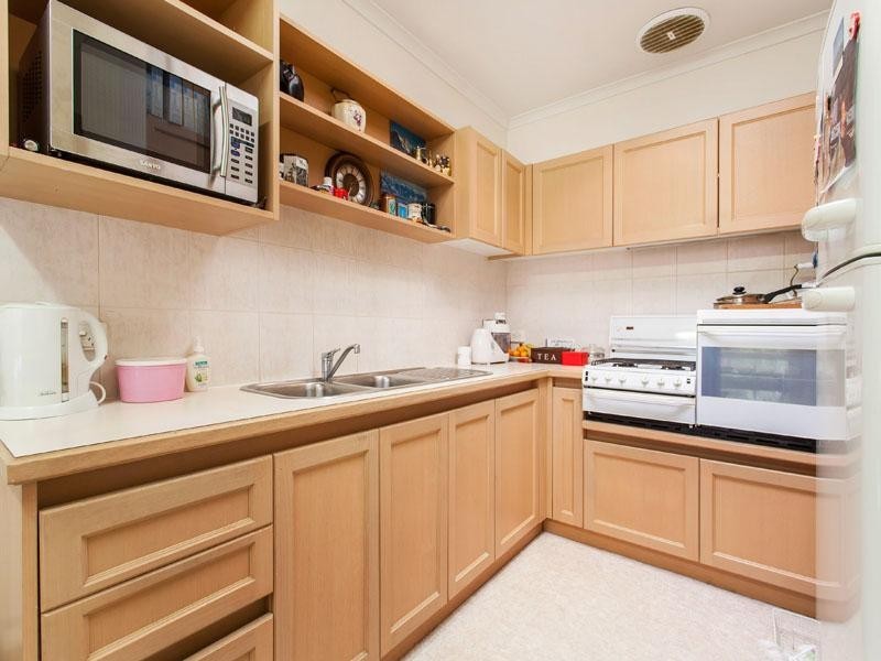 62/62-76 Cavanagh Street, Cheltenham VIC 3192