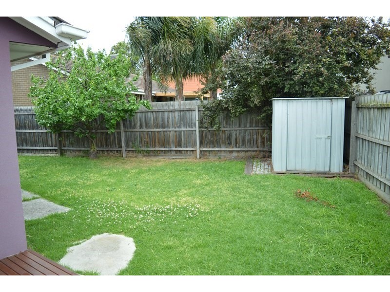 5 Cronin Court, Cheltenham VIC 3192