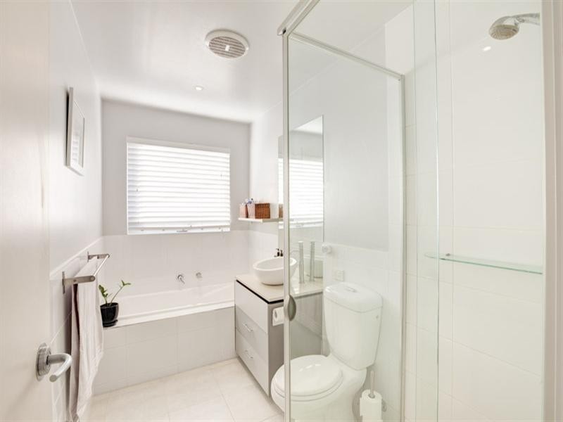 16 Ward Street, Cheltenham VIC 3192