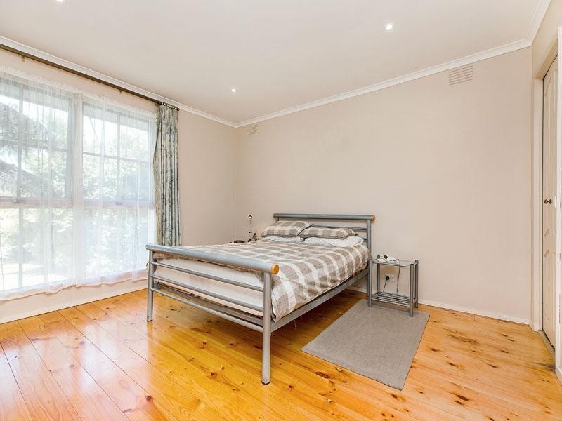 4 Shannon Court, Dingley Village VIC 3172