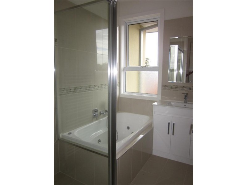 6A Delacombe Court, Cheltenham VIC 3192