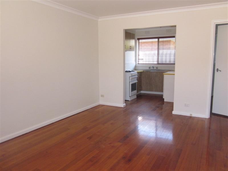 8/11 Axelton Street, Cheltenham VIC 3192