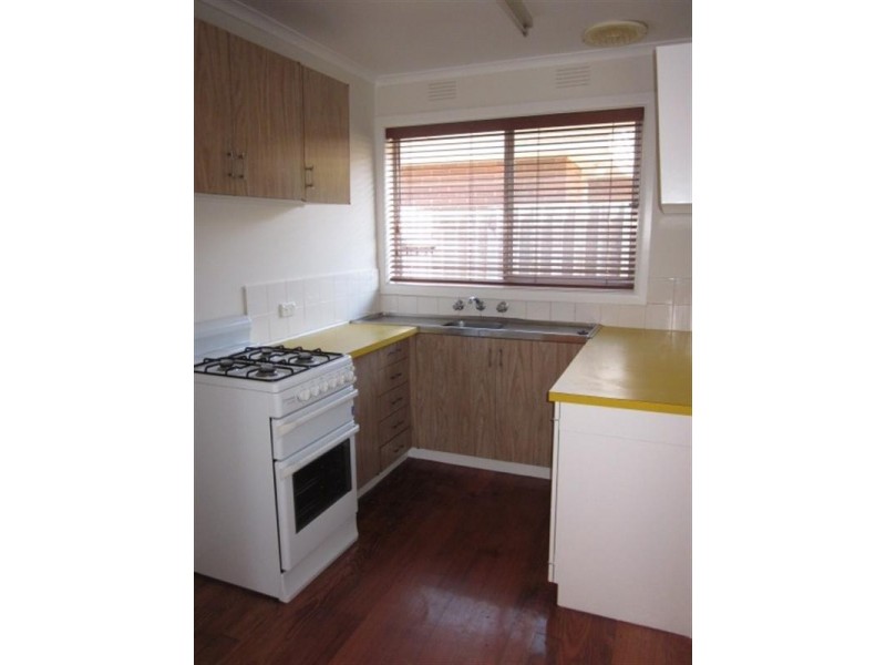 8/11 Axelton Street, Cheltenham VIC 3192