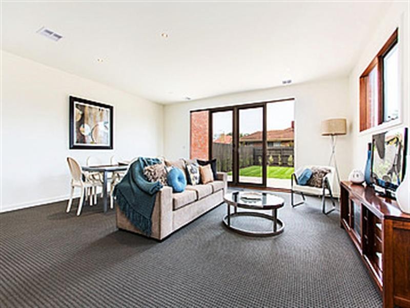 8A Acacia Avenue, Mentone VIC 3194