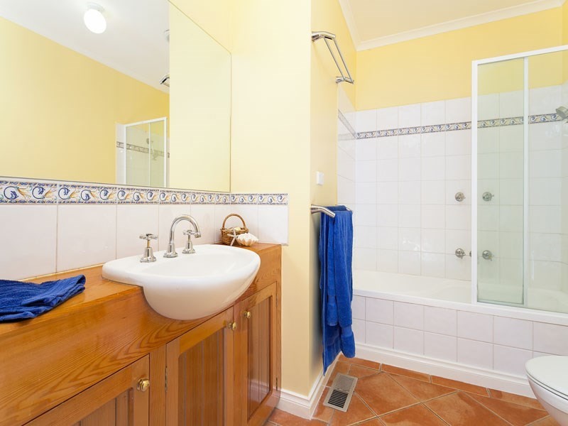 8 Jarrahdale Street, Cheltenham VIC 3192