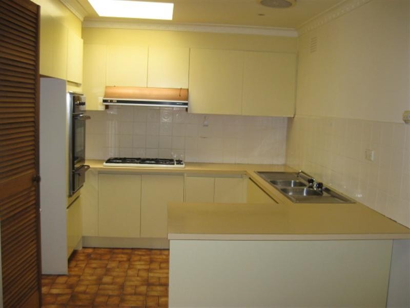 2/34 Herald Street, Cheltenham VIC 3192