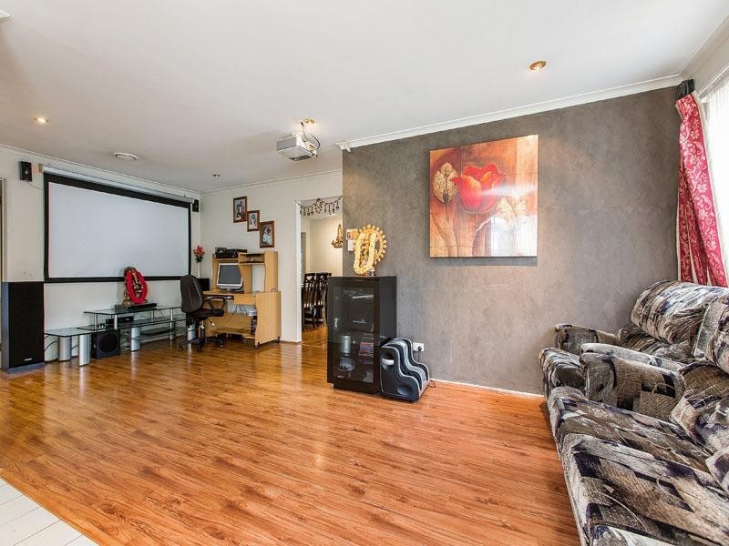 217 Warrigal Road, Cheltenham VIC 3192