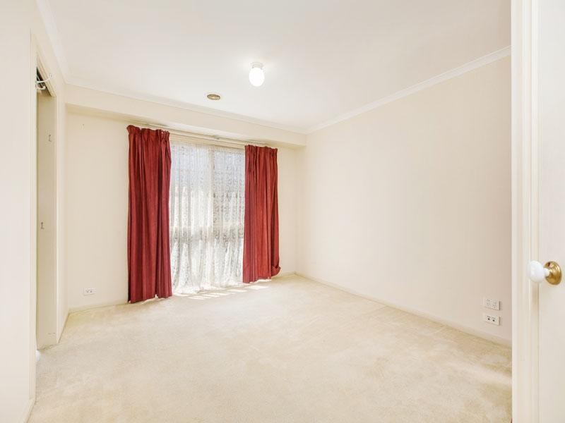 3 Howard Road, Dingley Village VIC 3172