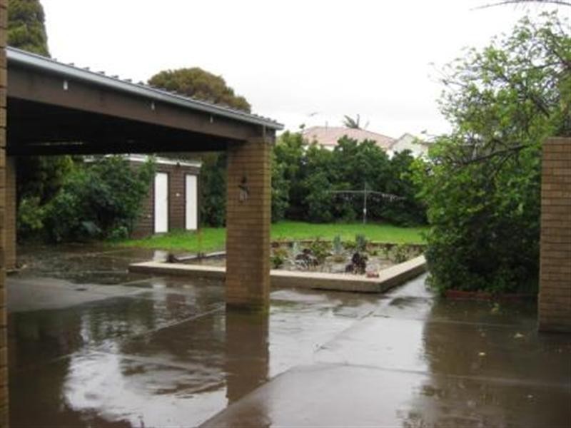 12 Herbert Street, Parkdale VIC 3195