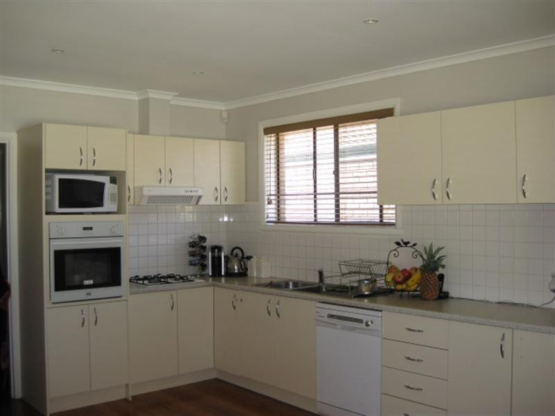 36 Hibiscus Avenue, Cheltenham VIC 3192