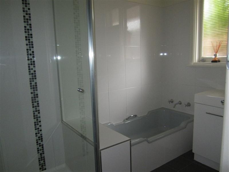 22 Robross Street, Cheltenham VIC 3192