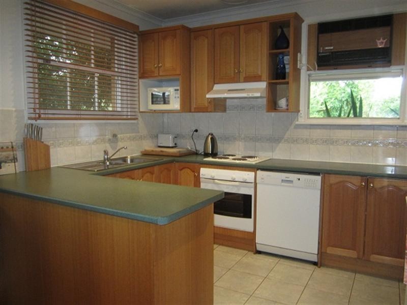 22 Robross Street, Cheltenham VIC 3192