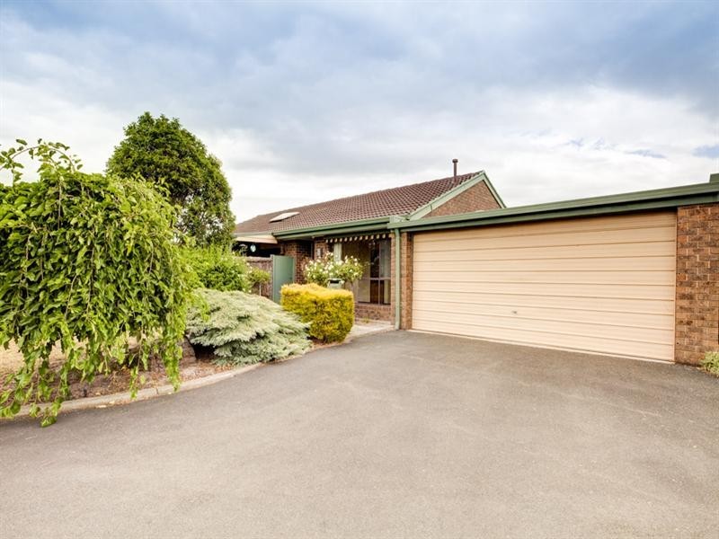 13 Everest Drive, Cheltenham VIC 3192